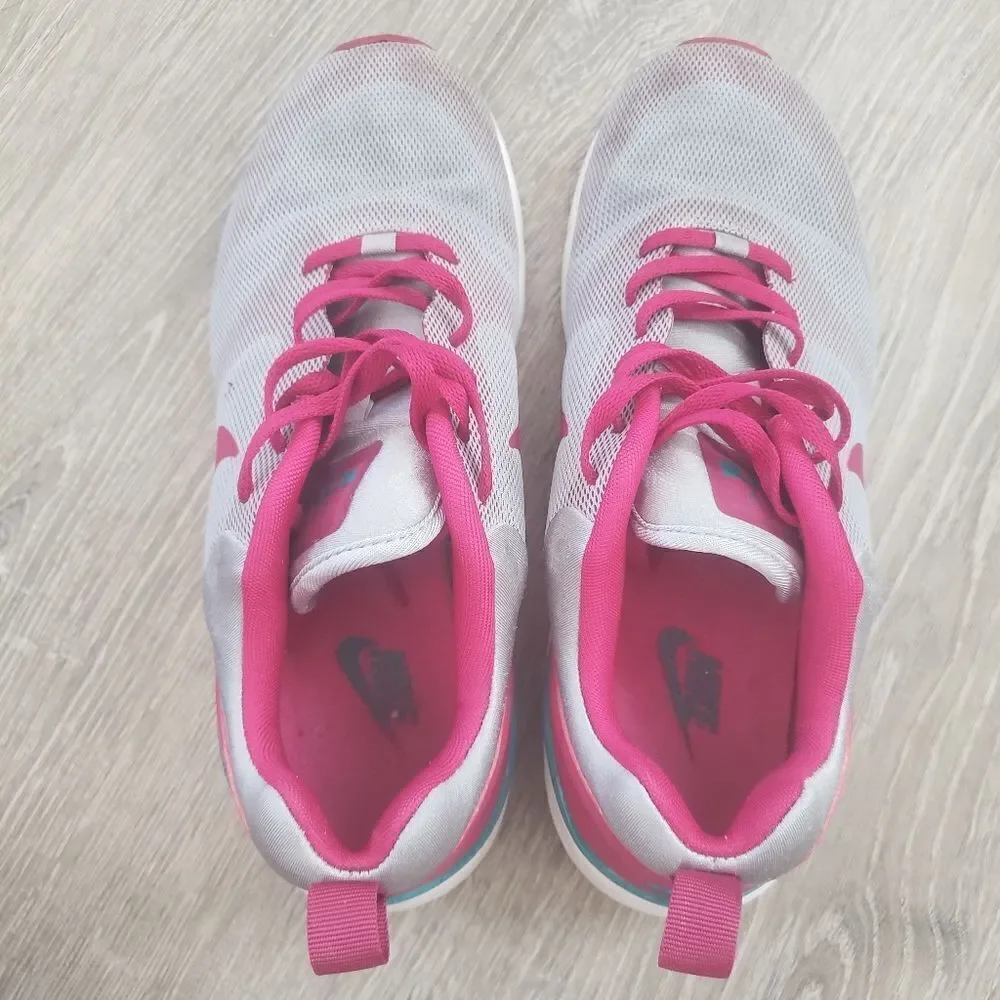 Nike Air‎ Max Siren 749510-003 Womens Athletic Running Shoes Sneakers Size 8.5